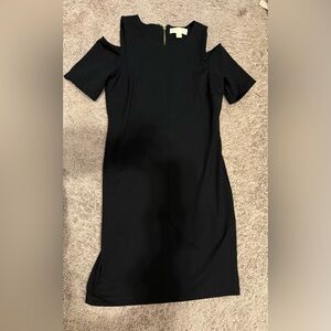 Beautiful fitting Michael Kors black dress